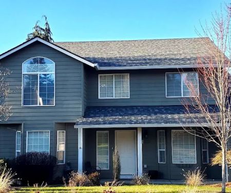 Lioncrest Roofing & Chimney