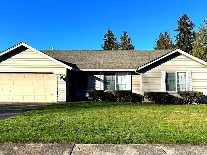 Lioncrest Roofing & Chimney Picture 5