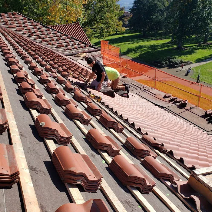 C C & L Roofing Co Picture 2