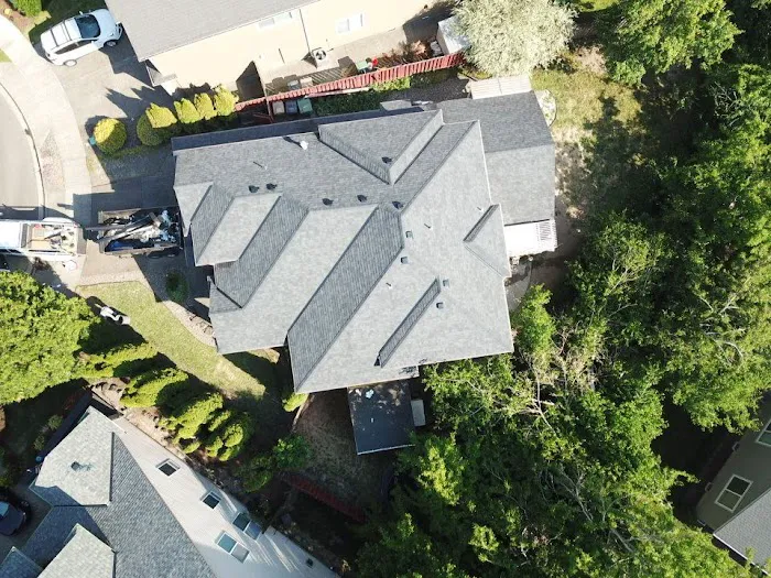 Oswego Roofing & Gutters Picture 3