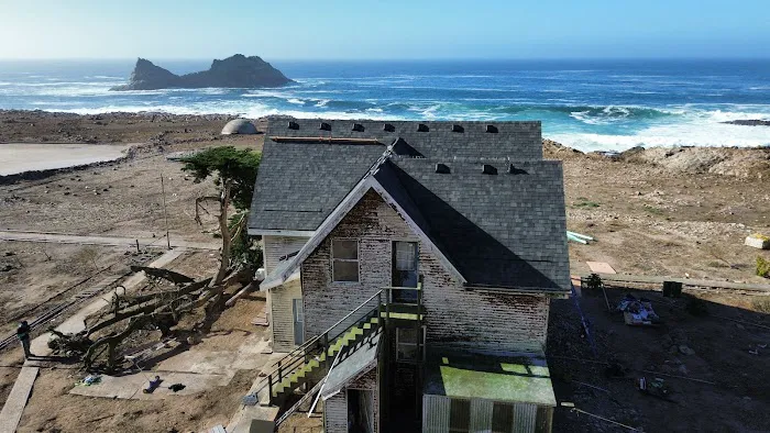 Golden Hawk Roofing Picture 3