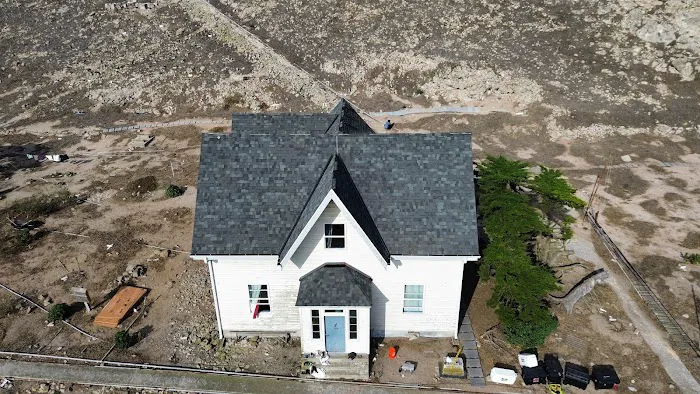 Golden Hawk Roofing Picture 5