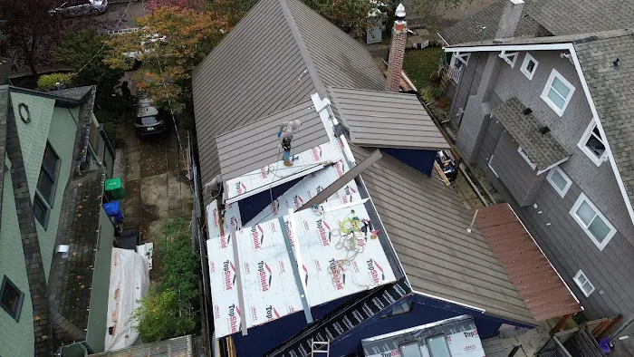 Premier Pacific Roofing Inc. Picture 4