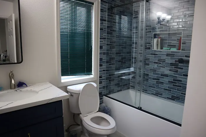 NW Builders & Renovation Picture 1