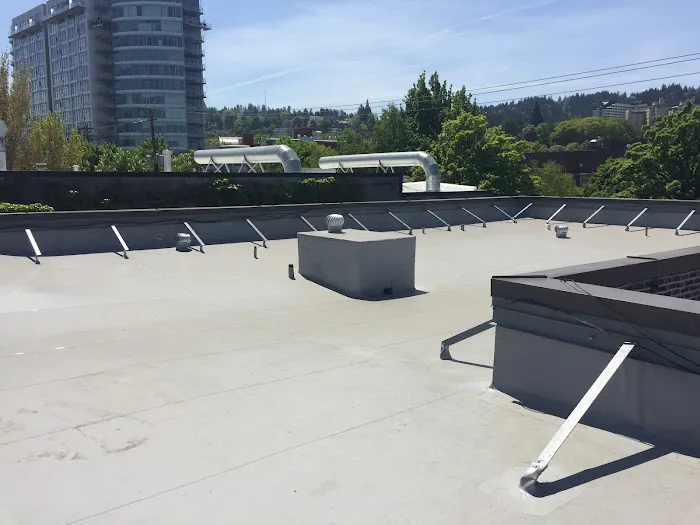 Columbia River Roofing Picture 1