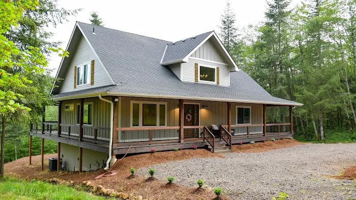 Serden Exteriors Picture 1