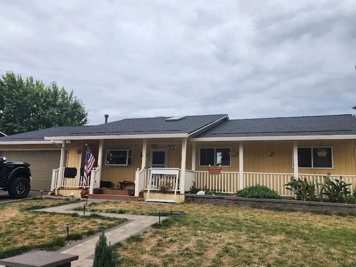 Geek Roofing Picture 3