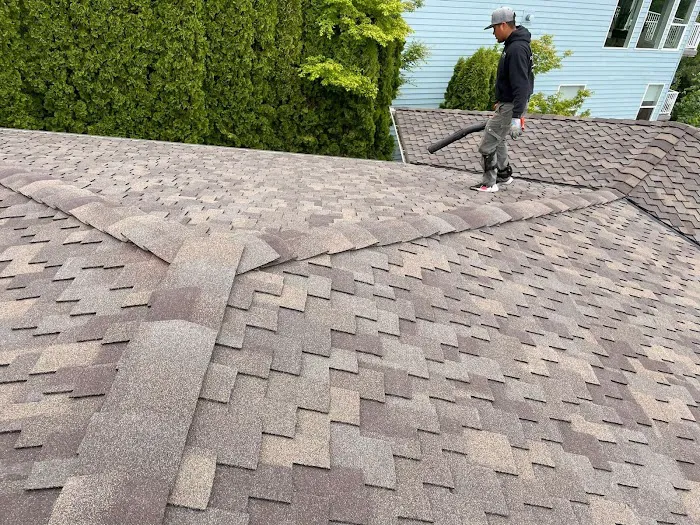 Two Brothers Roofing LLC Picture 5