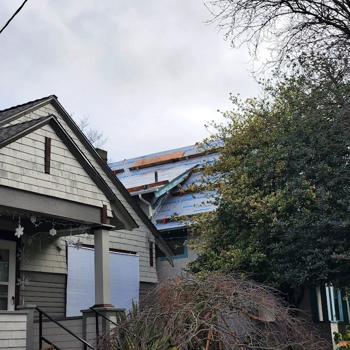 Isaac Roof Construction Picture 8