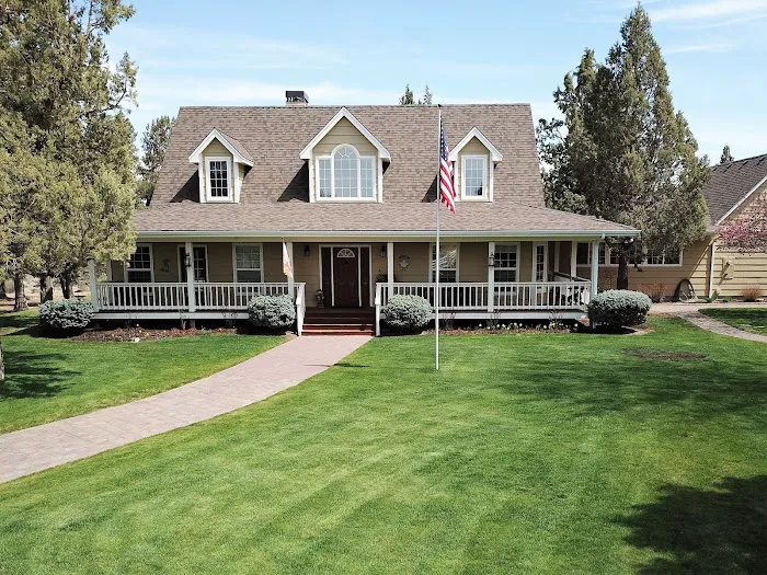 Deschutes Roofing Picture 7