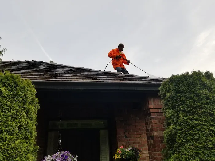 PDX Roof Doctors Picture 1