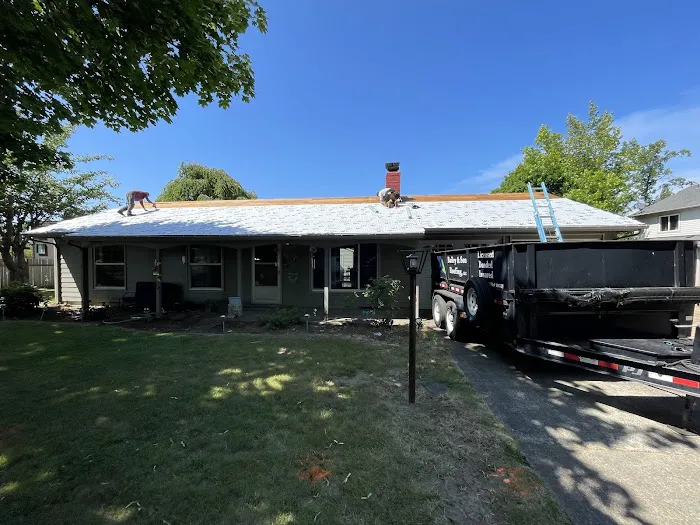 Bailey And Sons Roofing LLC Picture 7