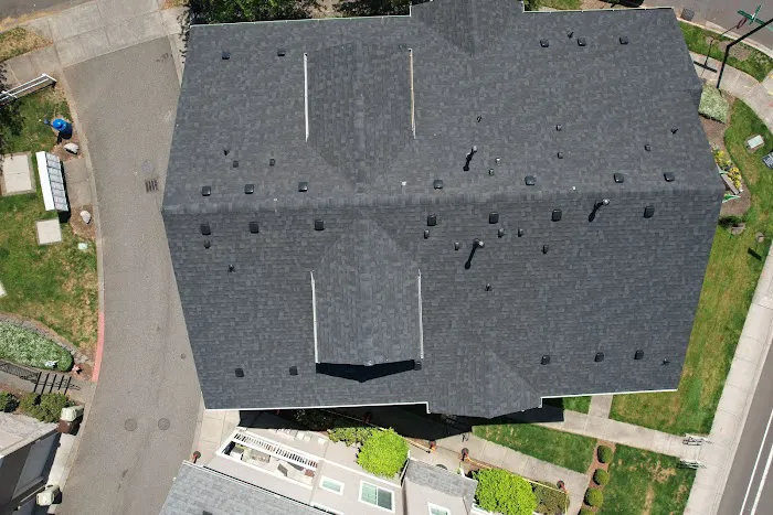 RBB Roofing & Contracting Picture 2