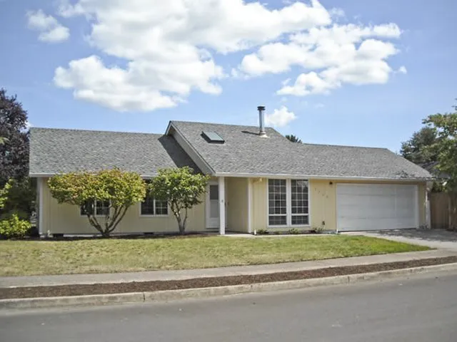 Brisco Roofing, LLC Picture 7