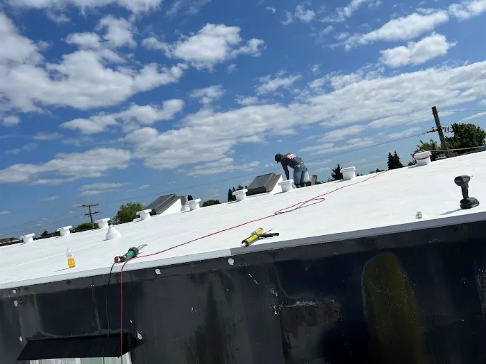 DL Baker Homes Picture 9