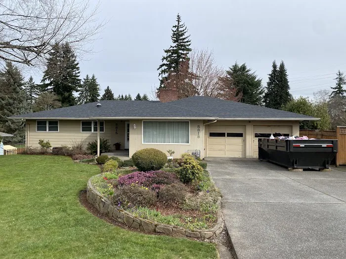 DL Baker Homes Picture 8