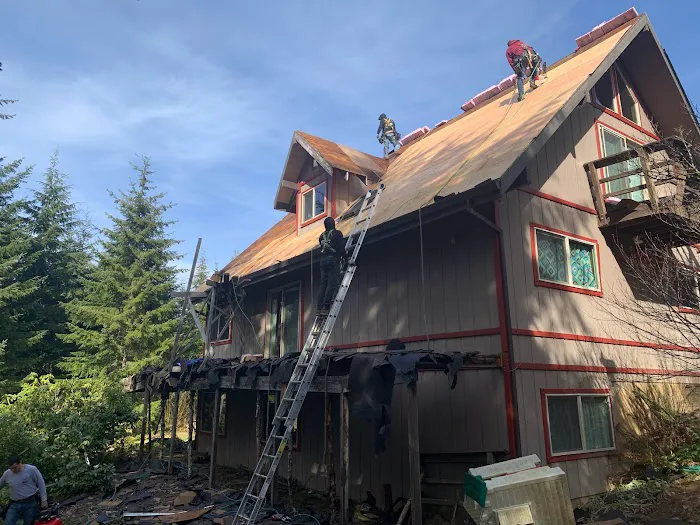 S&O Roofing LLC Picture 7