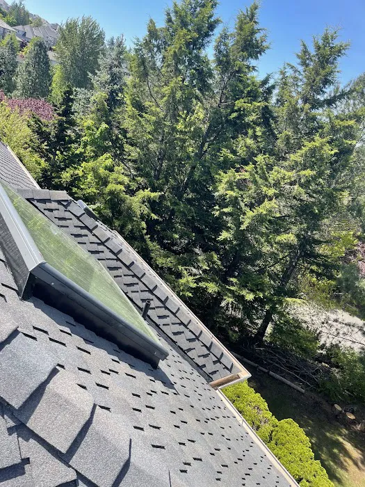 NW Precision Roofing Picture 2