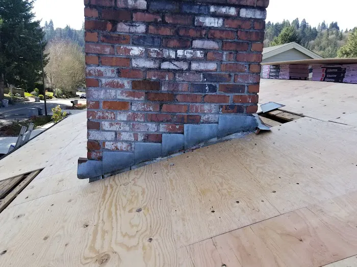 Woods Roofing LLC Picture 4