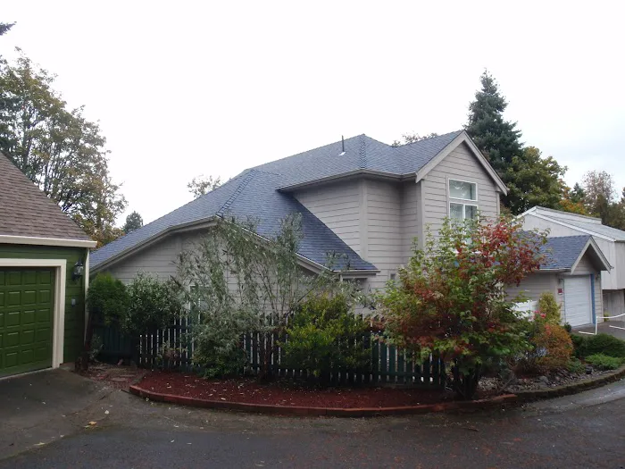 Woods Roofing LLC Picture 5