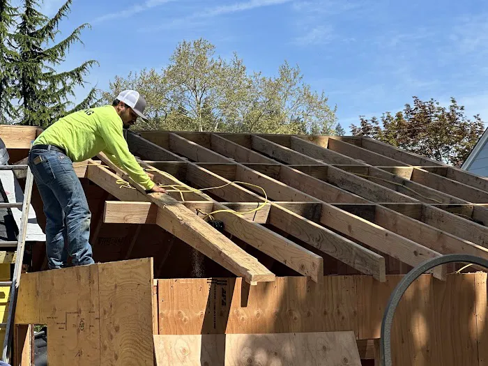 H&L Roofing Picture 9