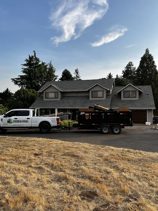 H&L Roofing Picture 1