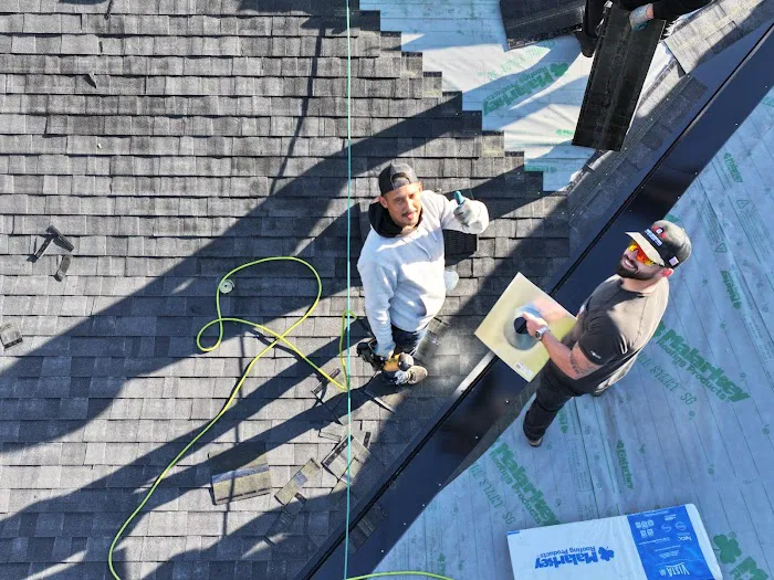 Grunt Roofing & Solar Picture 2