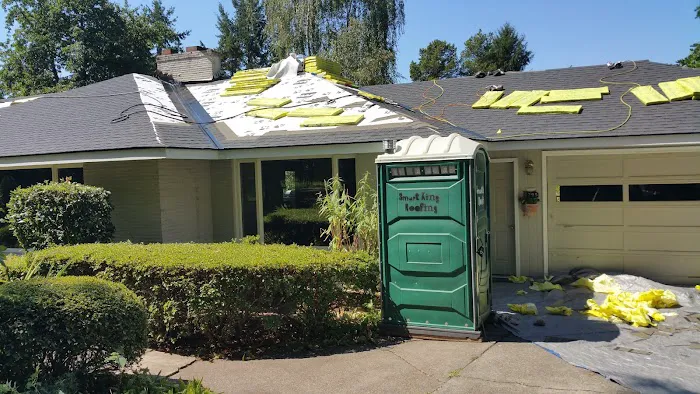 Smart King Roofing LLC Picture 4