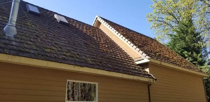 Friends Roofing and Remodel LLC Picture 1