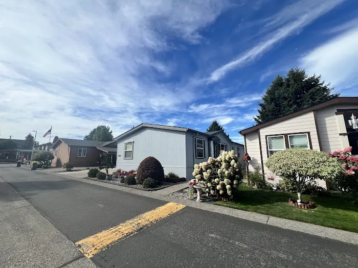 J&J Roofing & Construction Picture 1