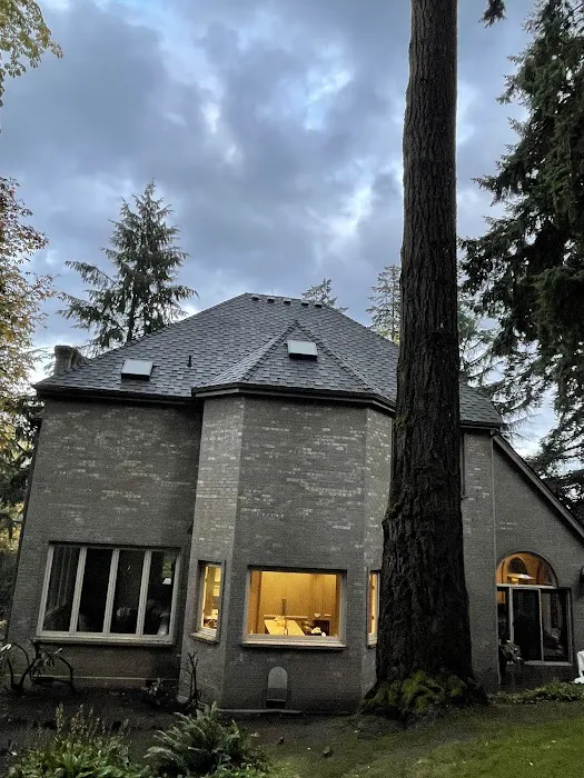 JJ NEW ERA ROOFING LLC Picture 1