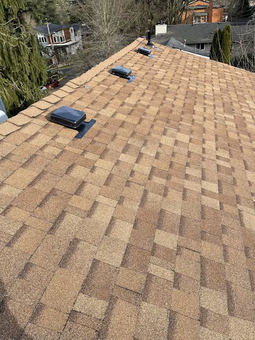 JJ NEW ERA ROOFING LLC Picture 8