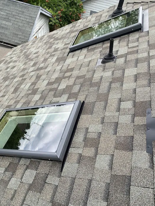 JJ NEW ERA ROOFING LLC Picture 9