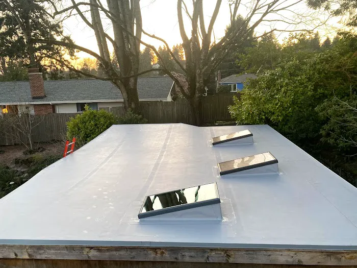 West Coast Roofing LLC Picture 1