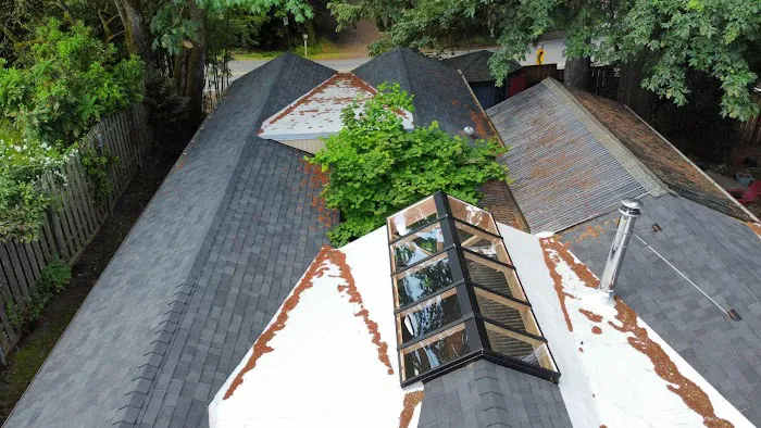 Pro Tech Roofing A.S LLC Picture 4