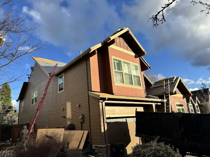 MRC Roofing LLC Picture 3