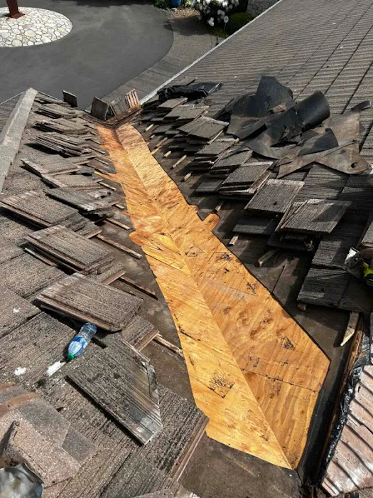 Northwest Roof Maintenance Inc. Picture 9