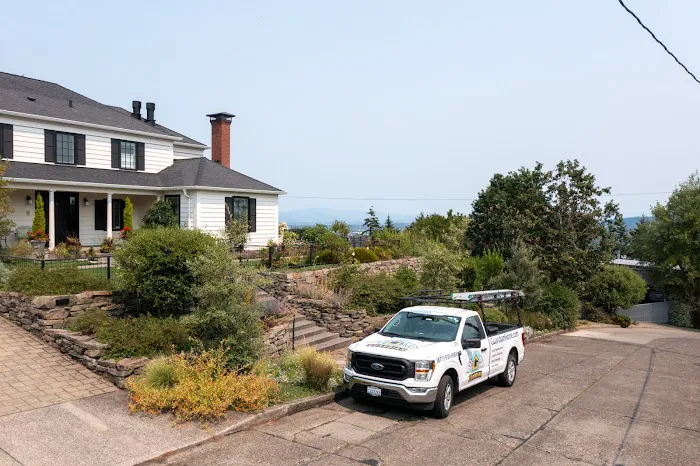 Guardian Roofing, Gutters & Insulation Picture 1