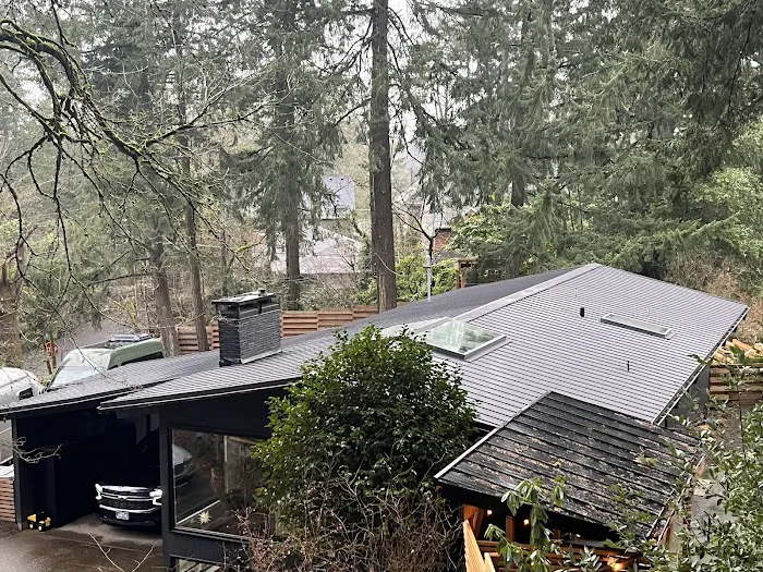 Living Hope Roofing Picture 1