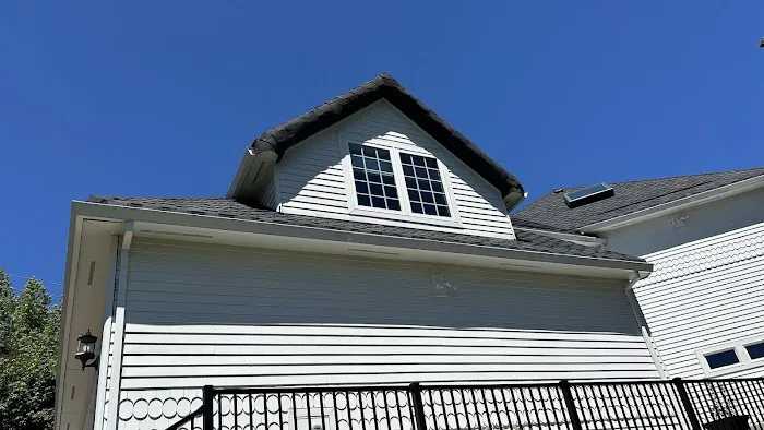 HER Roofing Picture 3