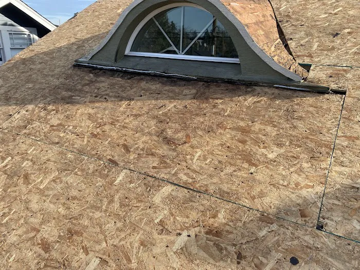 Schulz Roofing Inc Picture 2
