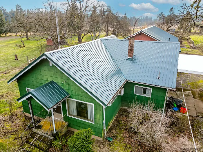 Stalcup Roofing & Construction LLC Picture 10