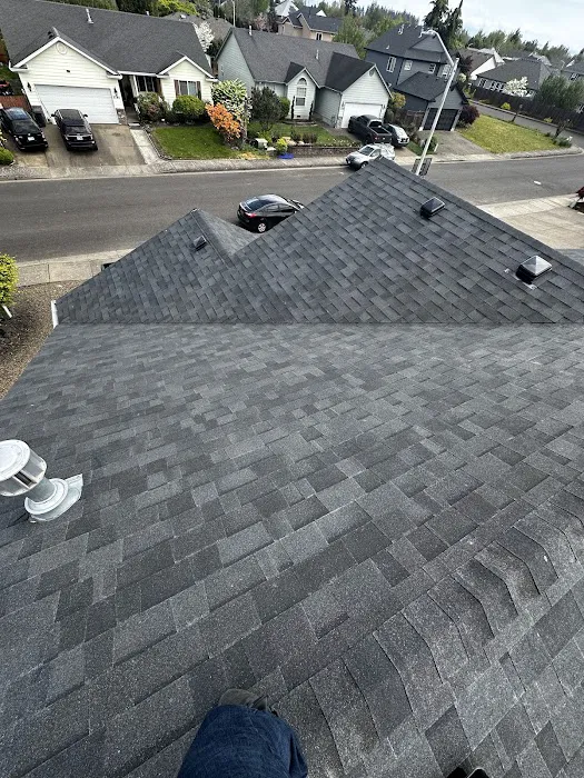 Gari Roofing & Construction LLC Picture 10