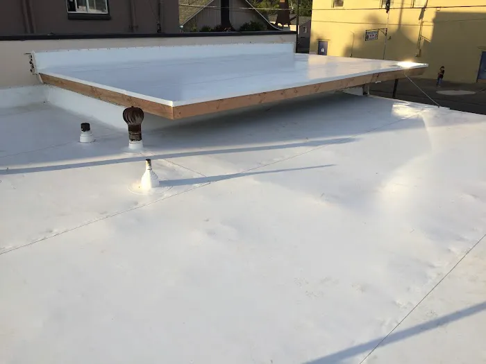 Gari Roofing & Construction LLC Picture 9