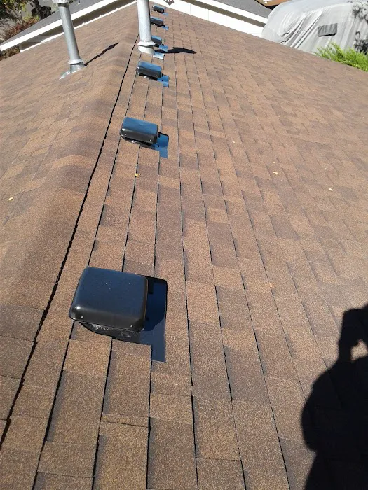Martin Gutters & Roofing Picture 2