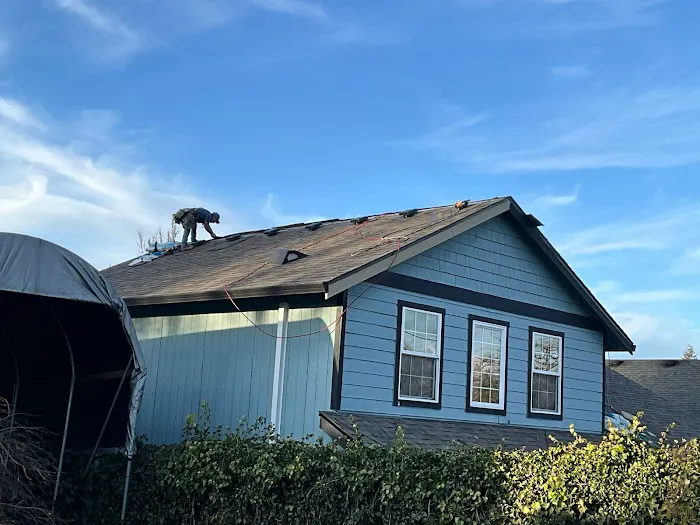 J&R Roofing & Construction LLC Picture 4