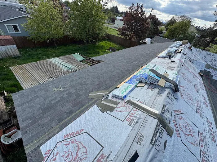 J&R Roofing & Construction LLC Picture 6