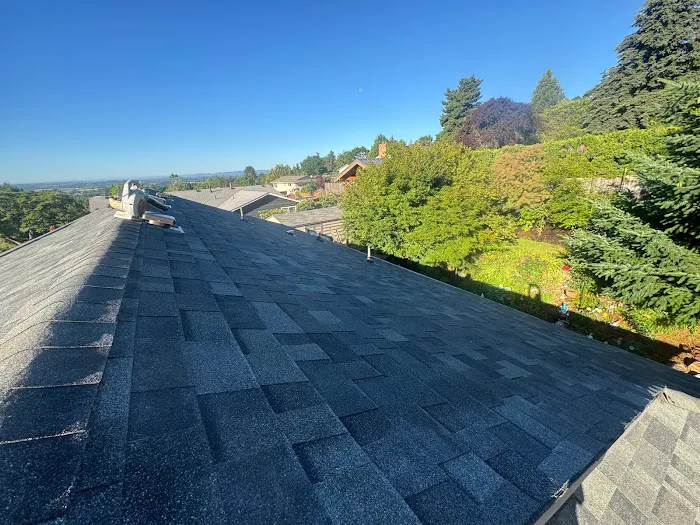 J&R Roofing & Construction LLC Picture 1