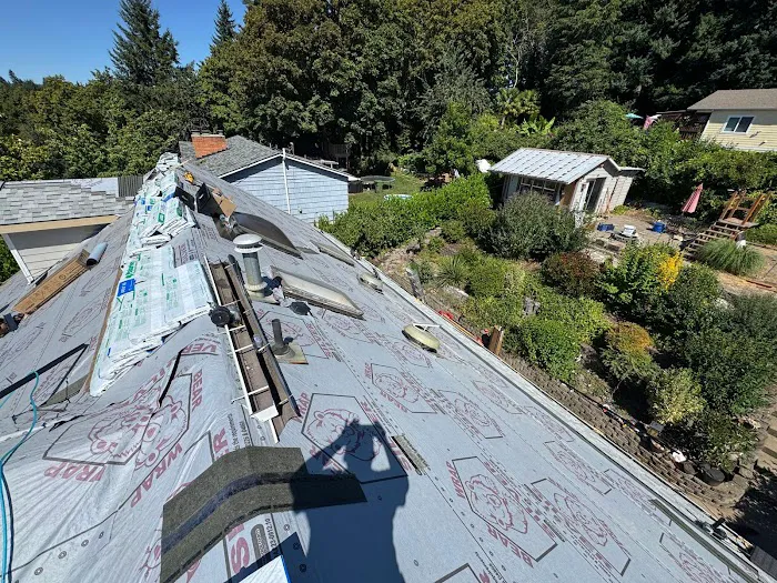 J&R Roofing & Construction LLC Picture 8