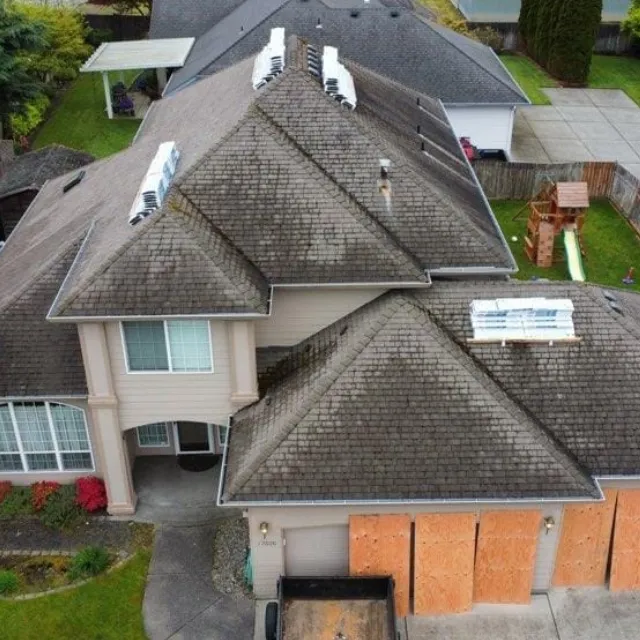 Rivera Roofing Service LLC Picture 10